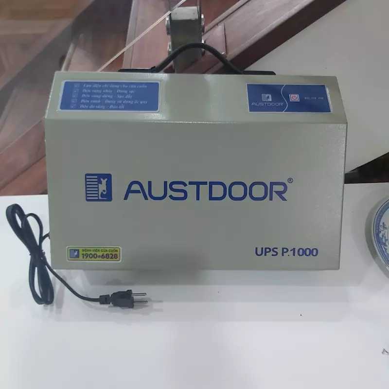 Bình lưu điện P1000