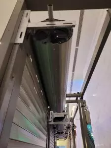 HƯỚNG DẪN MỞ CỬA CUỐN AUSTDOOR KHI BỊ MẤT ĐIỆN